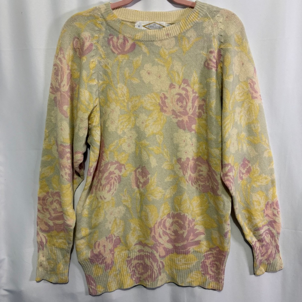 Vintage 90s Via Satellite Lambswool Floral Sweater Pastel Size M Cottagecore